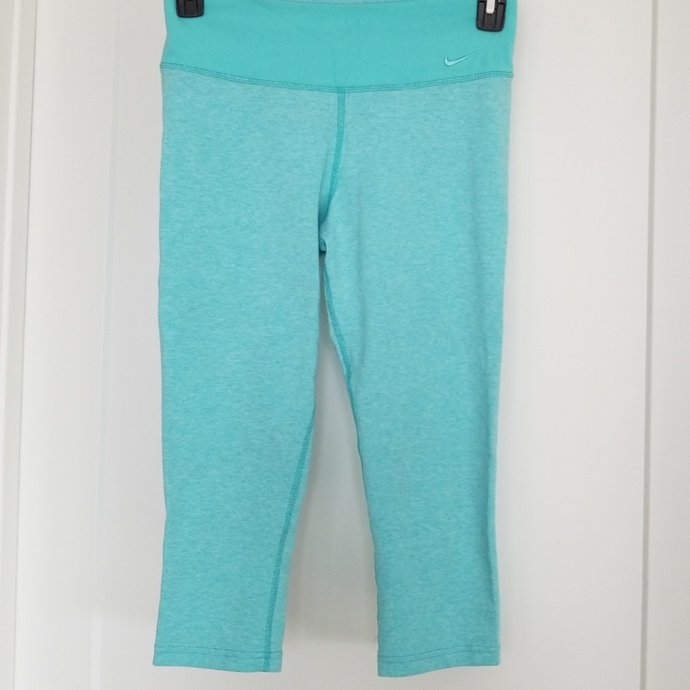 Nike leggings